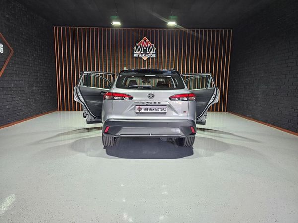 2026-Toyota-Corolla-Cross-18-GR-S image:24