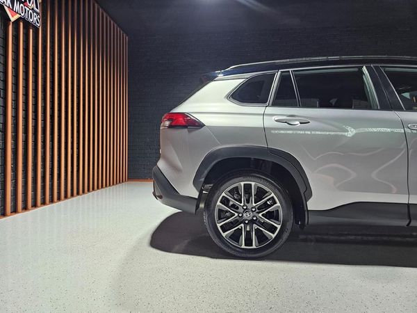 2026-Toyota-Corolla-Cross-18-GR-S image:27