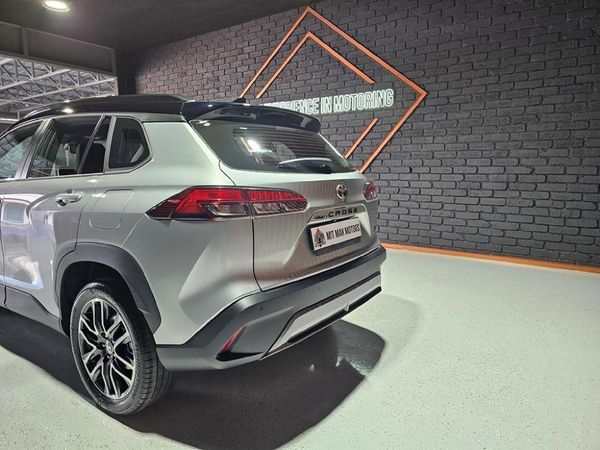 2026-Toyota-Corolla-Cross-18-GR-S image:28