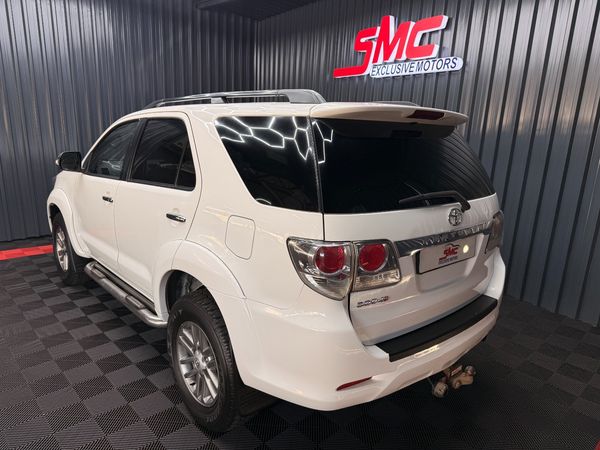 2013-Toyota-Fortuner-30-D-4D-Raised-Body-Auto image:4