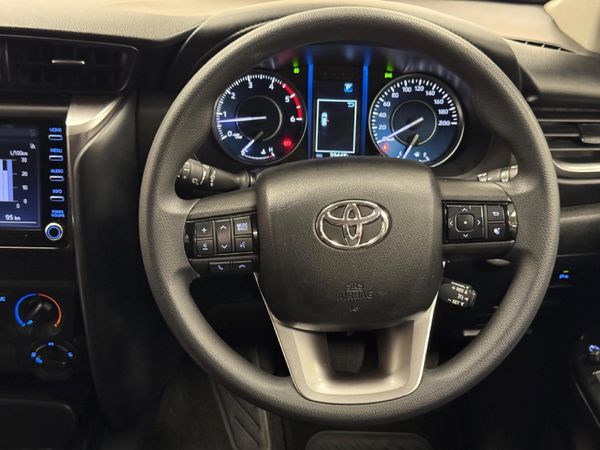 2024-Toyota-Fortuner-24-GD-6-RB-Auto image:7