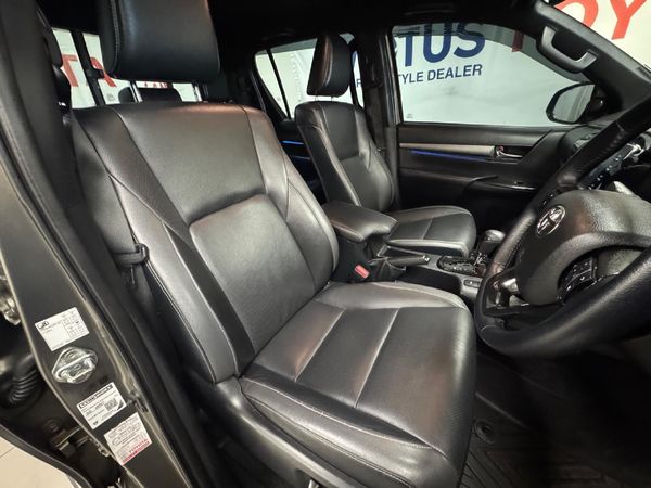 2024-Toyota-Hilux-28-GD-6-Raised-Body-Legend-RS-Auto-Double-Cab image:14
