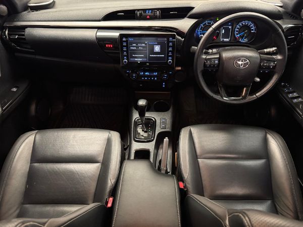 2024-Toyota-Hilux-28-GD-6-Raised-Body-Legend-RS-Auto-Double-Cab image:5