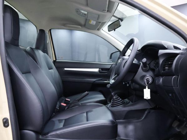 2026-Toyota-Hilux-20-VVTi-Single-Cab image:12