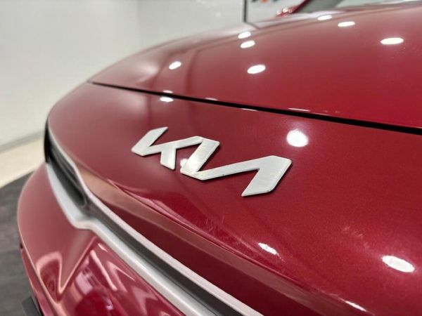 2023-Kia-Rio-14-LS-5-dr image:11
