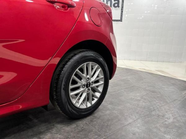 2023-Kia-Rio-14-LS-5-dr image:18