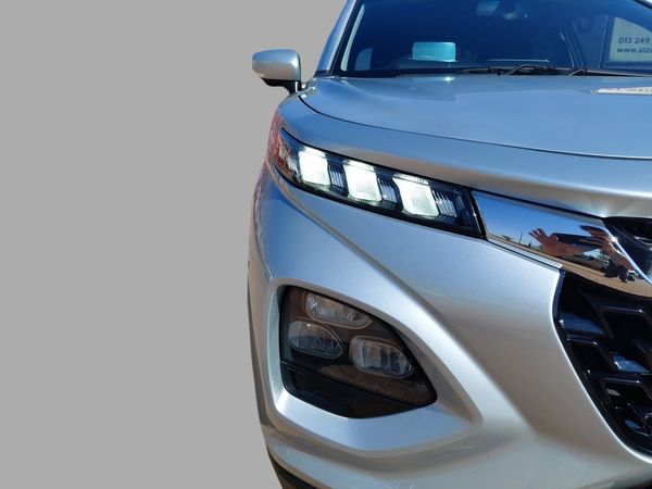 2025-Suzuki-Fronx-15-GLX-Auto image:11