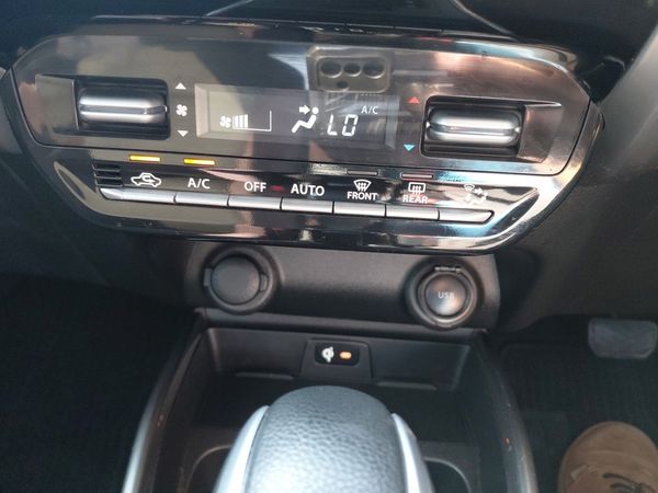 2025-Suzuki-Fronx-15-GLX-Auto image:15