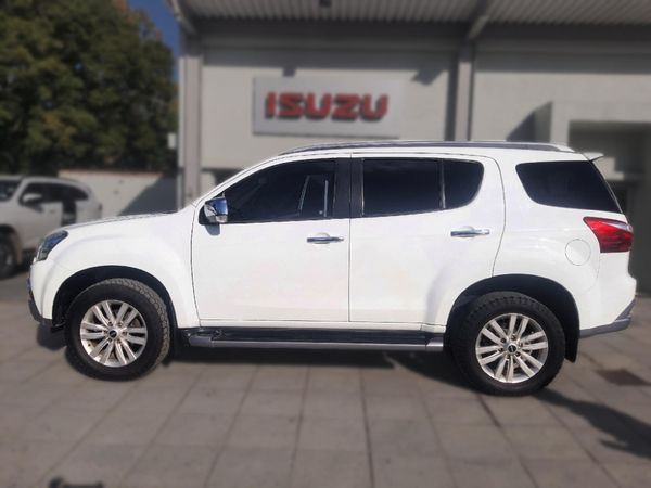 2019-Isuzu-Mu-x-30D-4x4-Auto image:6