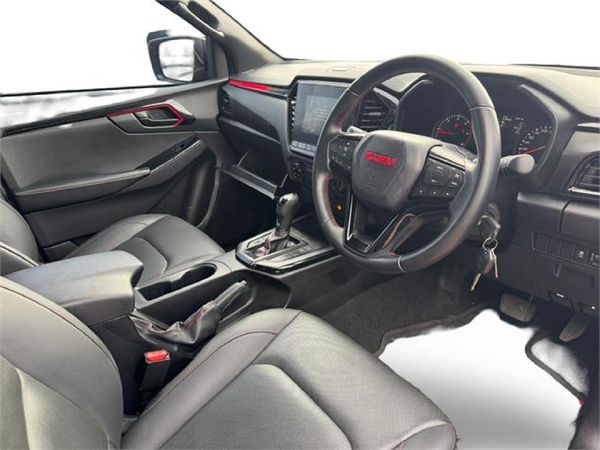 2024-Isuzu-D-Max-19-DDI-HR-X-Rider-Auto-Double-Cab image:8