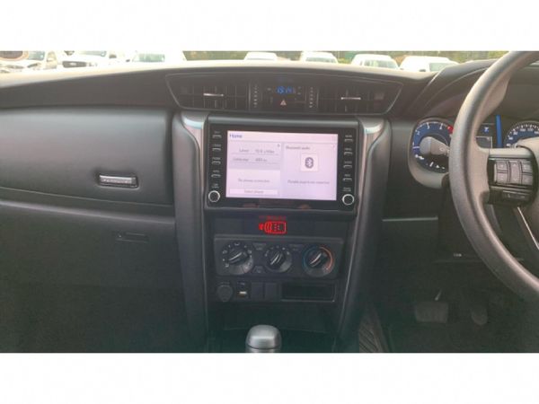 2023-Toyota-Fortuner-24-GD-6-RB-Auto image:17