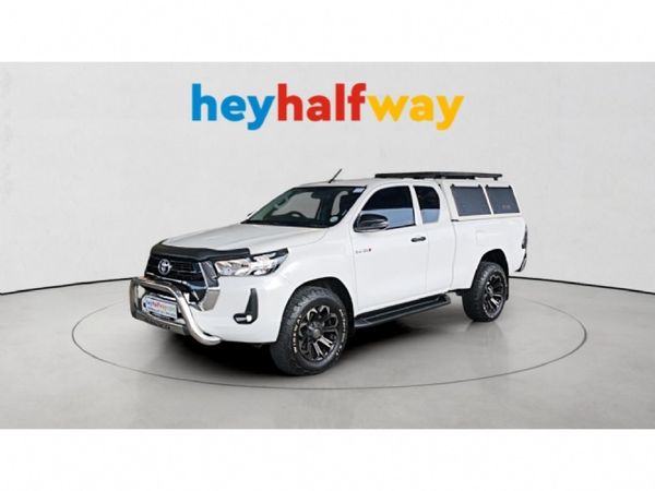 2023-Toyota-Hilux-24-GD-6-Raised-Body-Raider-Extended-Cab image:1