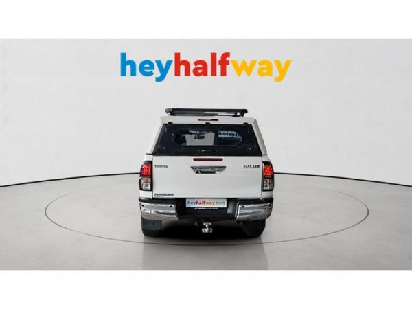 2023-Toyota-Hilux-24-GD-6-Raised-Body-Raider-Extended-Cab image:3