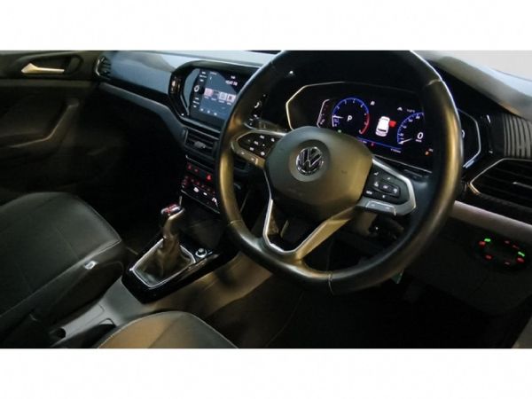 2020-Volkswagen-T-Cross-10-TSI-Highline-Auto image:18