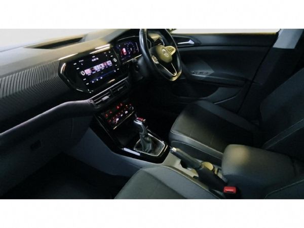 2020-Volkswagen-T-Cross-10-TSI-Highline-Auto image:22