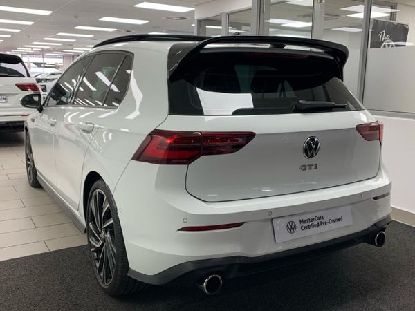 2022-Volkswagen-Golf-8-GTI-20-TSI-Auto image:3