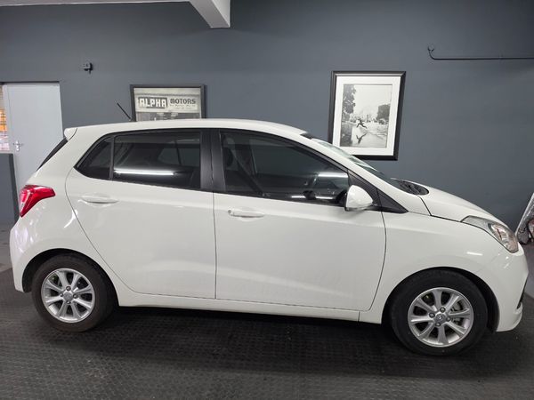 2015-Hyundai-Grand-i10-2015-Hyundai-Grand-i10-125-Fluid-Auto image:7