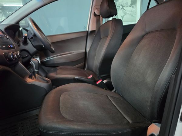 2015-Hyundai-Grand-i10-2015-Hyundai-Grand-i10-125-Fluid-Auto image:8