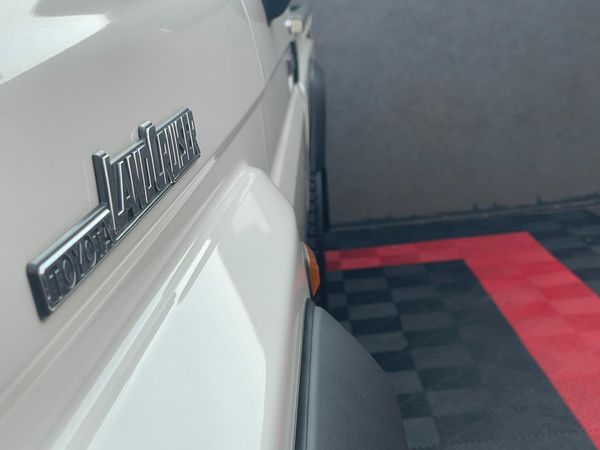 2025-Toyota-Land-Cruiser-79-45-4D-LX-V-Single-Cab image:10