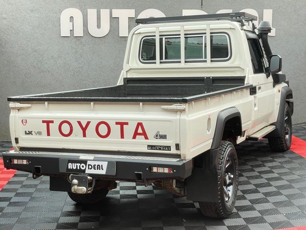 2025-Toyota-Land-Cruiser-79-45-4D-LX-V-Single-Cab image:6