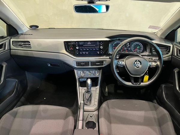 2019-Volkswagen-Polo-10-TSI-Comfortline-Auto image:5