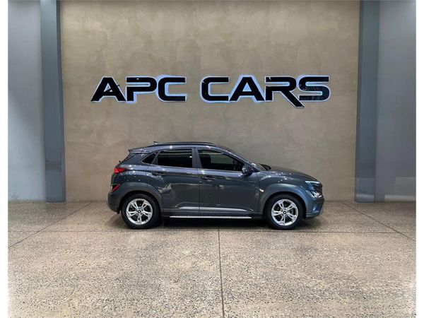 2022-Hyundai-Kona-20-Executive-IVT image:1