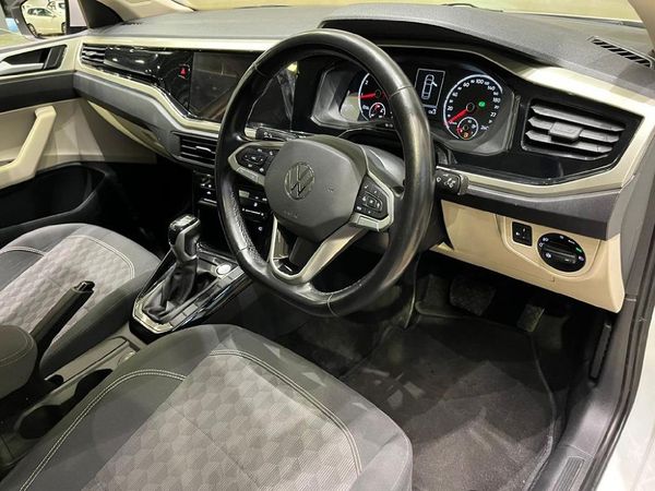 2023-Volkswagen-Polo-Classic-16-Life-Tiptronic image:6