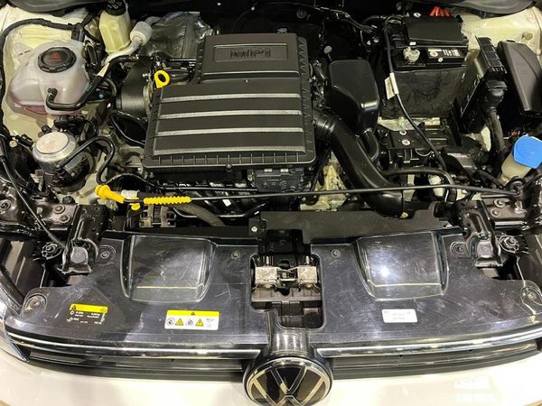 2023-Volkswagen-Polo-Classic-16-Life-Tiptronic image:8