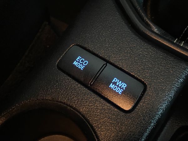 2019-Toyota-Hilux-24-GD-6-Raised-Body-SRX-Single-Cab image:9