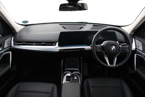 2022-BMW-X1-sDrive18d-xLine image:1