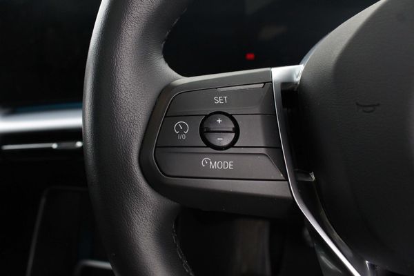 2022-BMW-X1-sDrive18d-xLine image:4