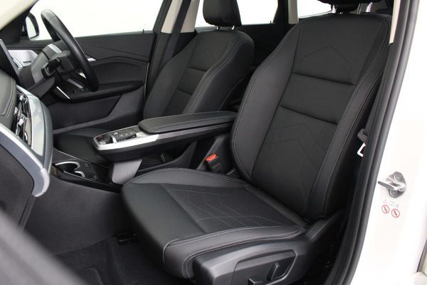 2022-BMW-X1-sDrive18d-xLine image:8