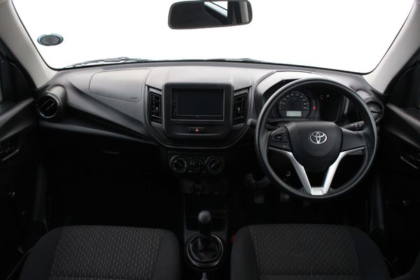 2024-Toyota-Vitz-10 image:1