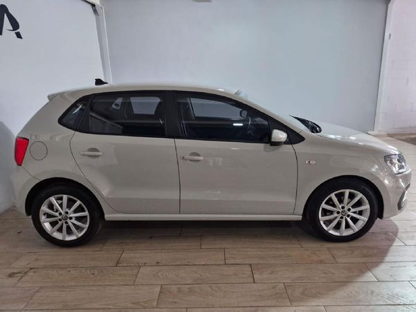2025-Volkswagen-Polo-Vivo-16-Style image:2
