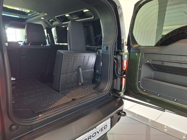 2026-Land-Rover-Defender-110-30D-HSE-X-Dynamic-D350 image:24