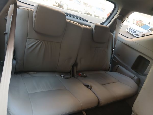 2010-Toyota-Fortuner-30-D-4D-Raised-Body-4x4 image:12