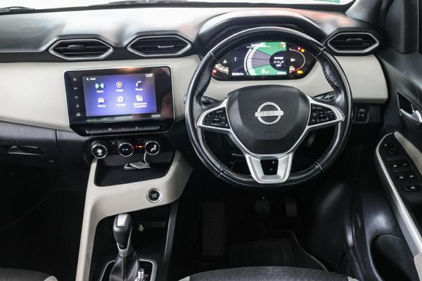 2023-Nissan-Magnite-10T-Acenta-Auto image:14