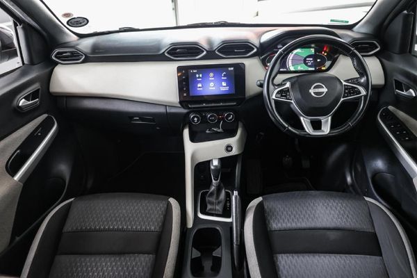 2023-Nissan-Magnite-10T-Acenta-Auto image:17