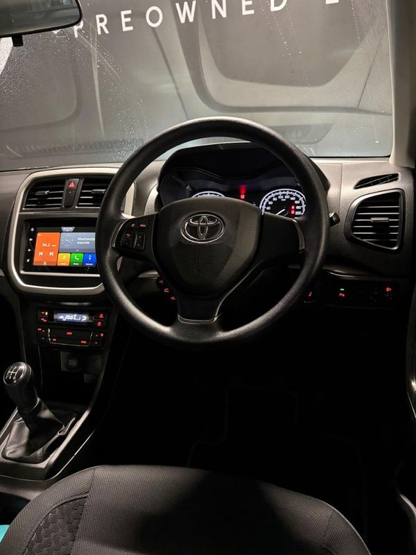 2021-Toyota-Urban-Cruiser-15-Xs image:15