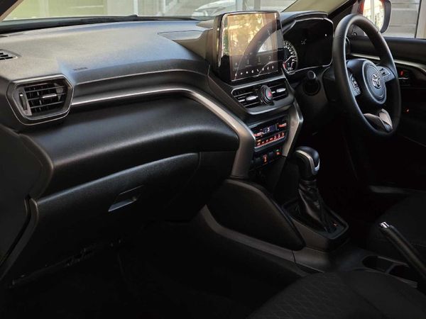 2026-Toyota-Urban-Cruiser-15-XR-Auto image:11