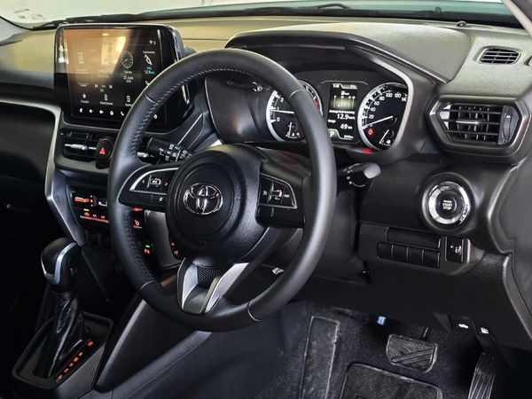 2026-Toyota-Urban-Cruiser-15-XR-Auto image:20