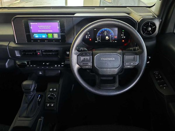 2026-Toyota-Land-Cruiser-FJ-27-GX-Auto image:9