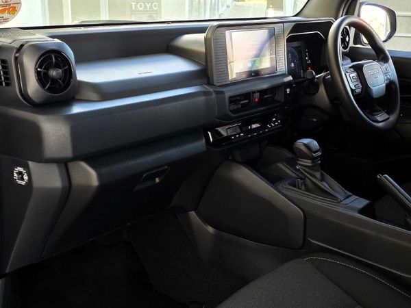 2026-Toyota-Land-Cruiser-FJ-27-GX-Auto image:12