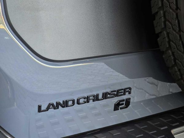 2026-Toyota-Land-Cruiser-FJ-27-GX-Auto image:15
