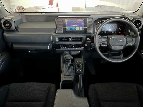 2026-Toyota-Land-Cruiser-FJ-27-GX-Auto image:18