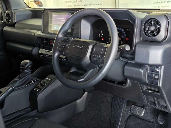 2026-Toyota-Land-Cruiser-FJ-27-GX-Auto image:22
