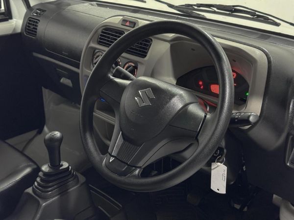 2025-Suzuki-Eeco-12-Panel-Van image:15