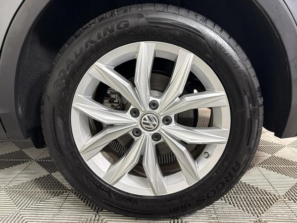 2018-Volkswagen-Tiguan-20-TDI-Highline-4Motion-Auto image:6