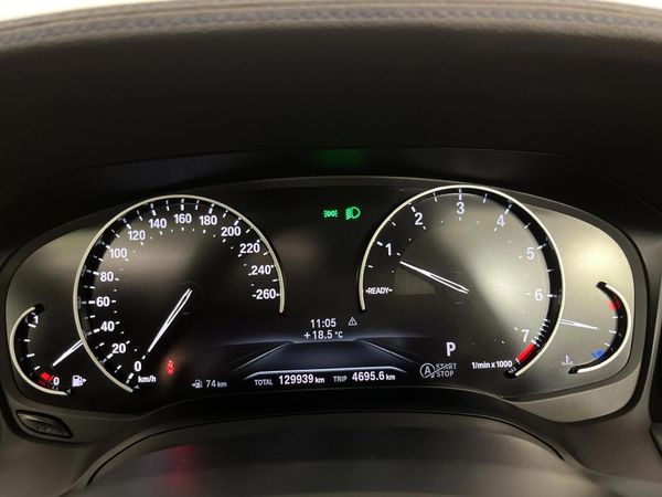 2019-BMW-3-Series-330i-M-Sport-Launch-Edition image:2