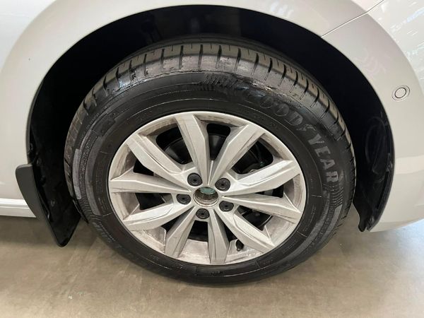2021-Volkswagen-Polo-10-TSI-Comfortline image:8
